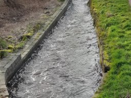 Branston Lock Spillway